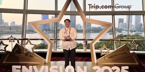 The Manila Hotel Shines Bright with Trip.com’s Rising Star Award at Envision 2025 Global Partner Conference