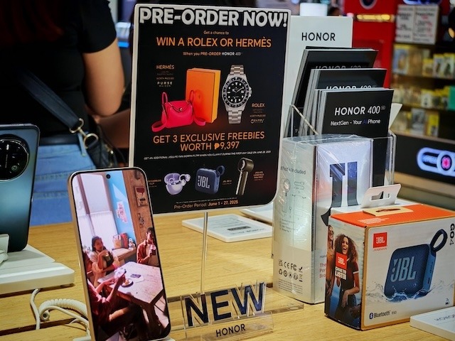 SPOTTED: P1M Worth of Rolex and Hermés Giveaway When You Pre-order HONOR 400 5G?