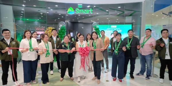 Smart levels up customer experience in Nueva Ecija with upgraded Cabanatuan store