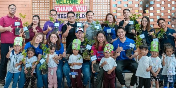 Nearly 3,000 Travelers Donate Sampaguita Seedlings