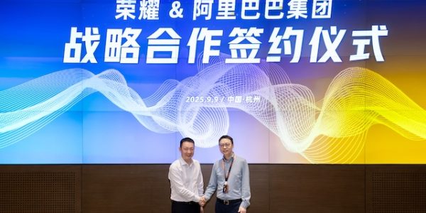 HONOR and Alibaba Announce Strategic AI Collaboration 