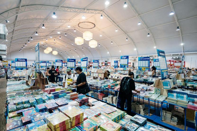 Big Bad Wolf Books Kicks Off the BER Months with a Massive Book Sale Adventure in Filinvest Tent, Don’t Miss the Last Leg in the Metro