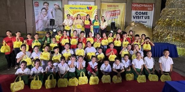 WalterMart Shares Holiday Cheer Through Handog Pamasko