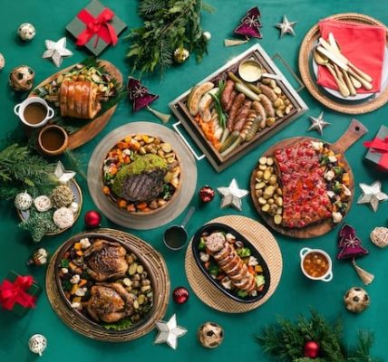 Hilton Manila Newport World Resorts Shines Bright with “Sinagtala,” its Signature Celebration of the Festive Season