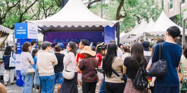 Globe Celebrates Filipino Creativity at Art in the Park’s 20th Anniversary