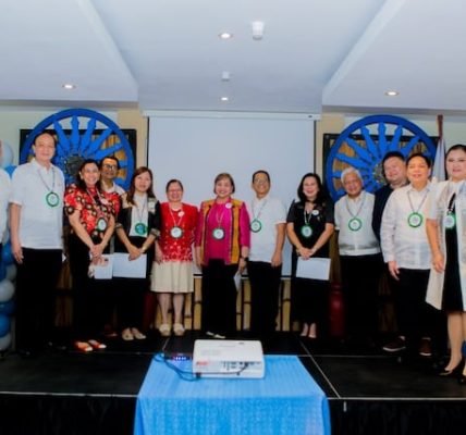 Enchanted Kingdom’s COO takes oath as president of Laguna Chamber of Commerce and Industry, Inc.