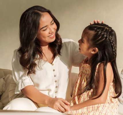 Sun Life Study Reveals the Hidden Cost of Caregiving for Filipinas