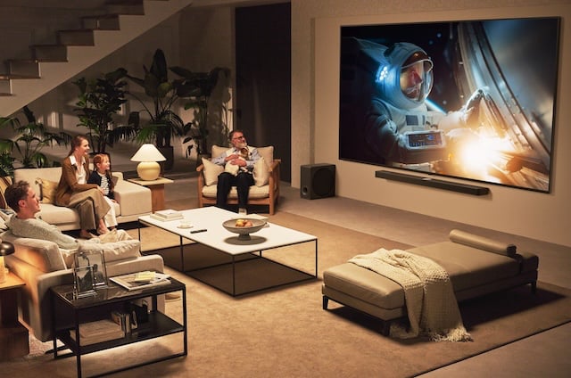 Top Games to Play on a 100-Inch LG QNED for a Bigger, More Immersive Night 
