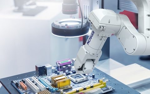 Balancing Speed and Precision: The Impact of Epson’s Quartz Technology on Modern Manufacturing