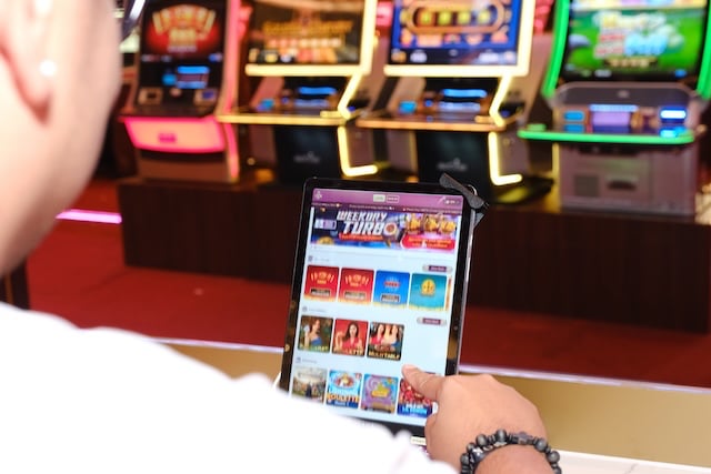 Okada Manila Launches Revolutionary "Win Zone," Blending Physical and Online Gaming Floors