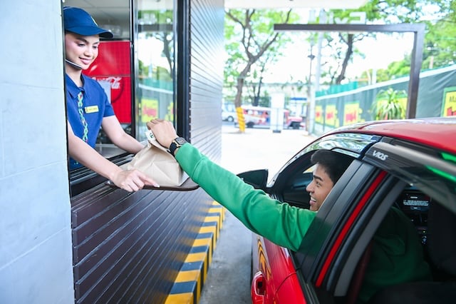 Mang Inasal expands off-premise services as convenience reshapes consumer behavior
