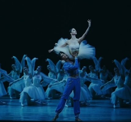 Ballet Manila brings back global ballet superstars Renata Shakirova and Kimin Kim in La Bayadère
