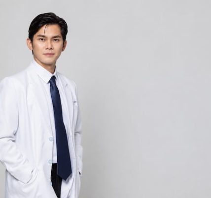 multi-awarded aesthetic physician Dr. James Co, founder of Cosma Institute and Architect of Aesthetic Confidence
