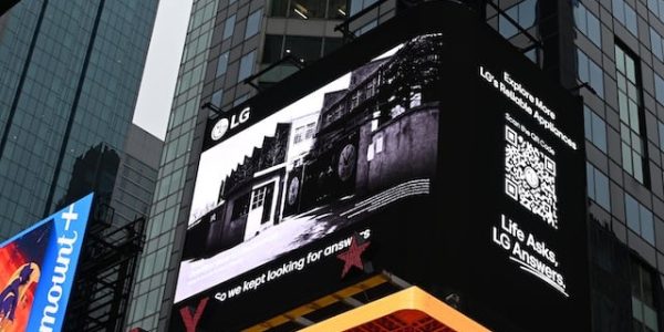LG ELECTRONICS BRINGS ITS HERITAGE OF CUSTOMER CENTRIC INNOVATION TO TIMES SQUARE